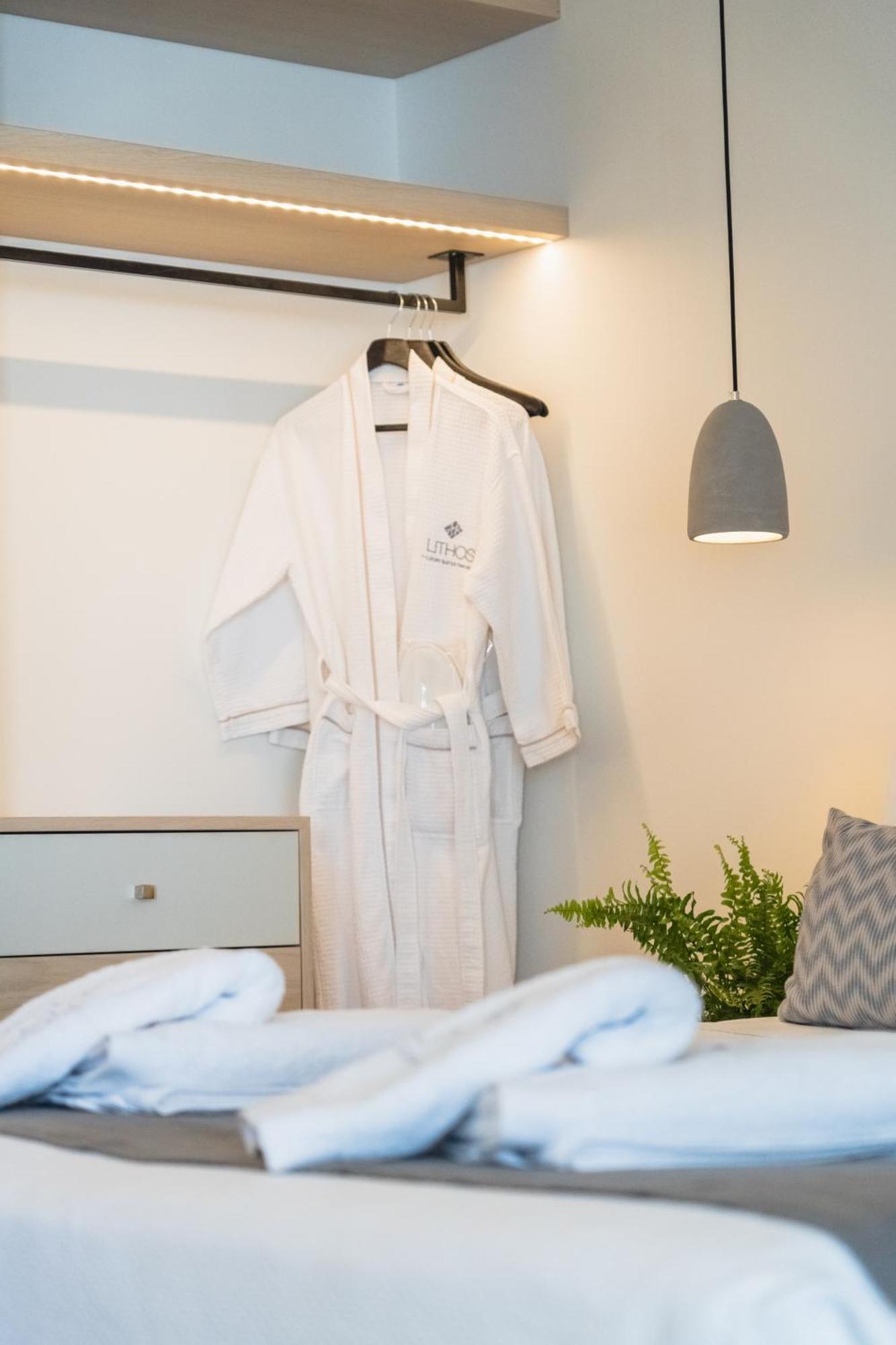 Lithos Luxury Suites Tínos المظهر الخارجي الصورة