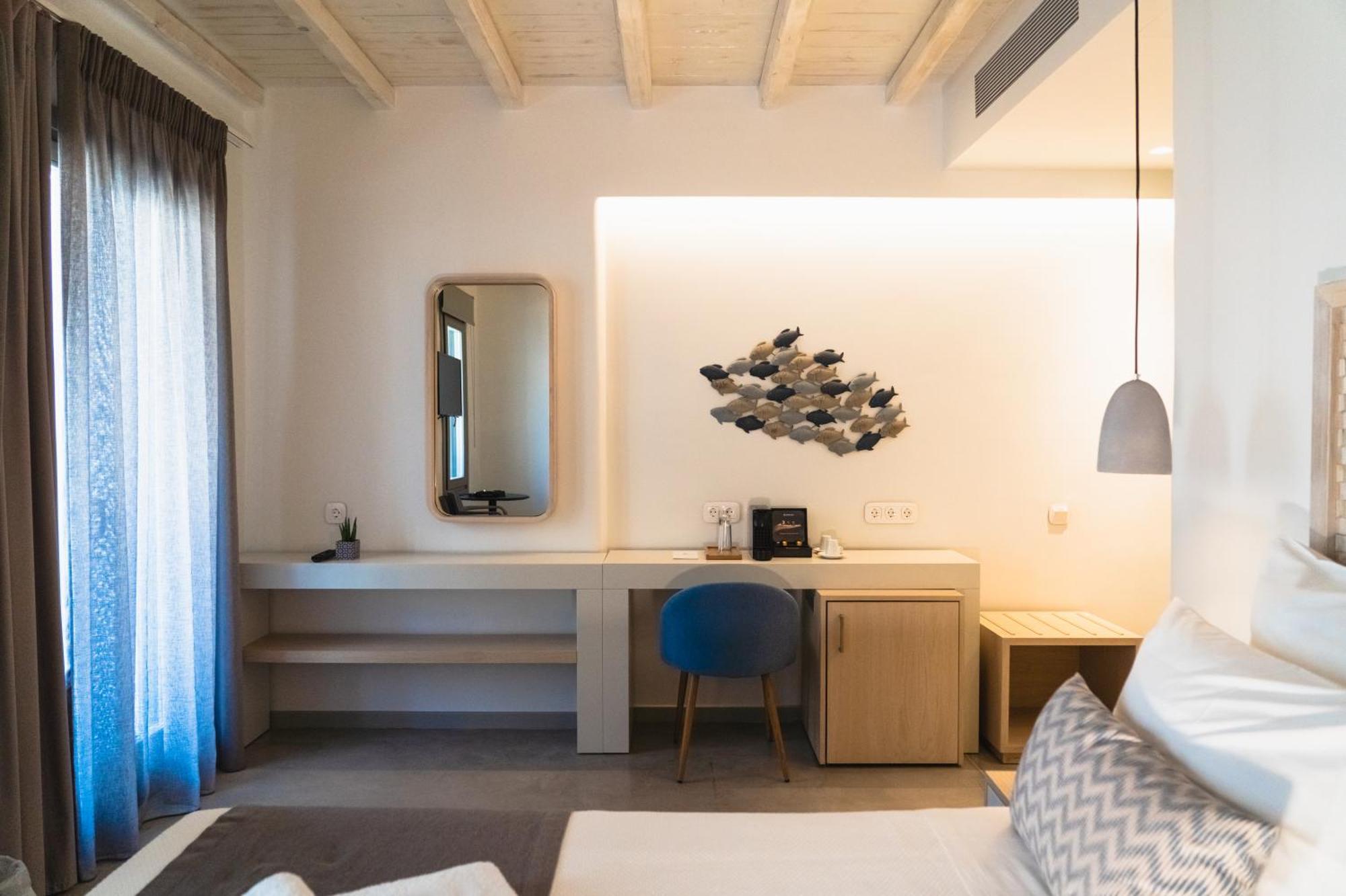 Lithos Luxury Suites Tínos المظهر الخارجي الصورة